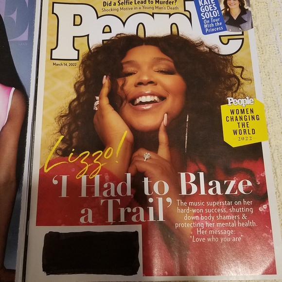 Two magazines 1  People Magazine March 2022 issue1  Vogue Magazine March 2 - Picture 10 of 12